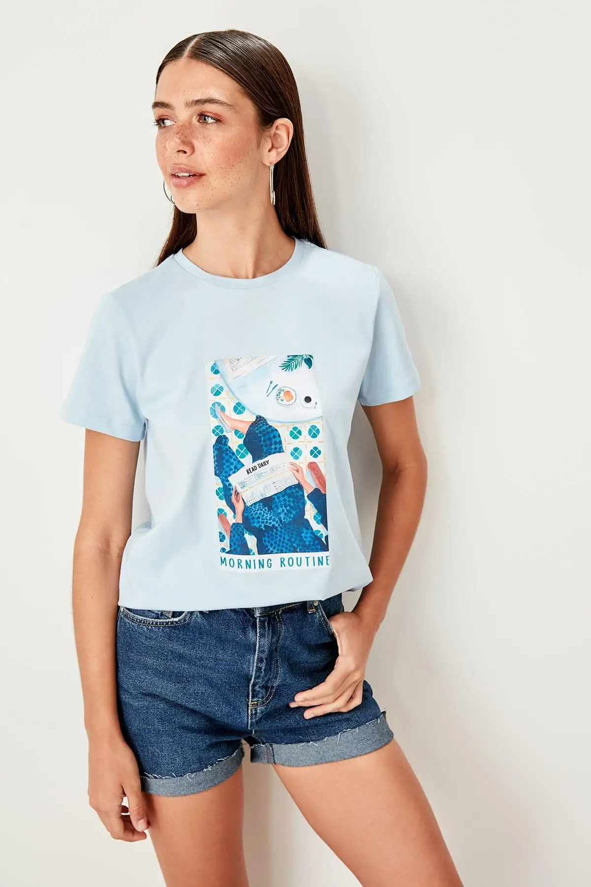 Trendyol синие Базовые Трикотажные футболки с принтом TWOSS19TS0177|Футболки| |