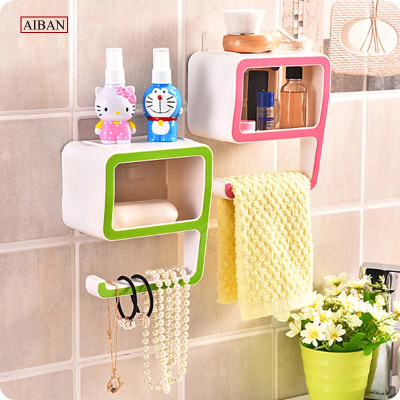 hanging makeup storage