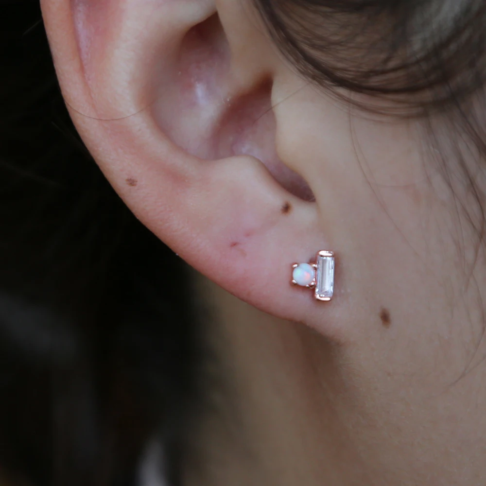 

2019 Rushed Brincos Earrings Delicate Cute Cz Tiny Mini Minimalist Girl Women hot fashion opal Baguette cz Earring