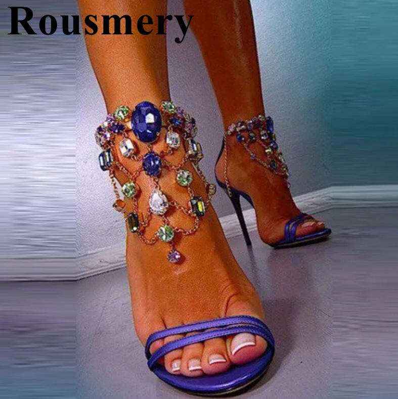 

2019 Summer Newest Crystal Decoration Sexy Thin High Heel And Open Toe Fashion Sample Rear Zipper Cover Heel Women Sandals