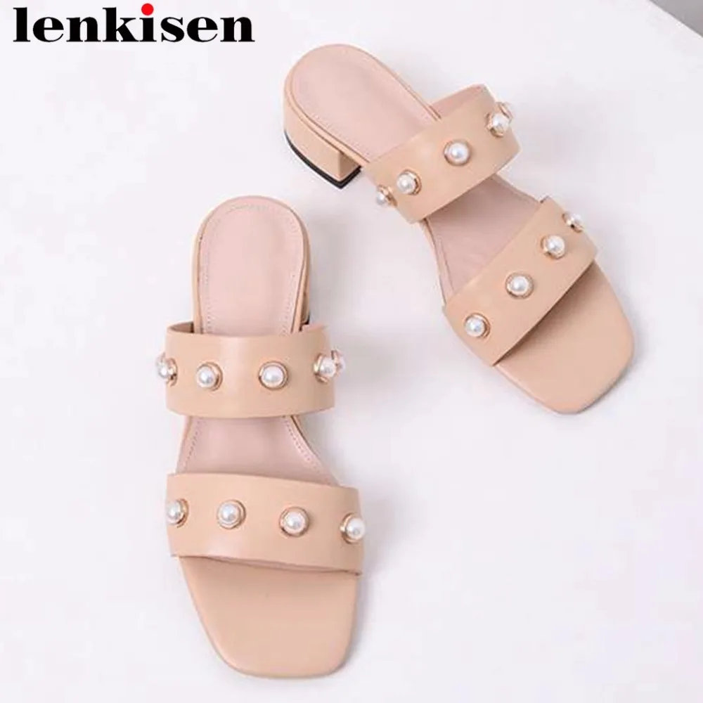 

Lenkisen brand elegant lady pearls decoration chunky med heels peep square toe natural leather women sandals slip on mules L15