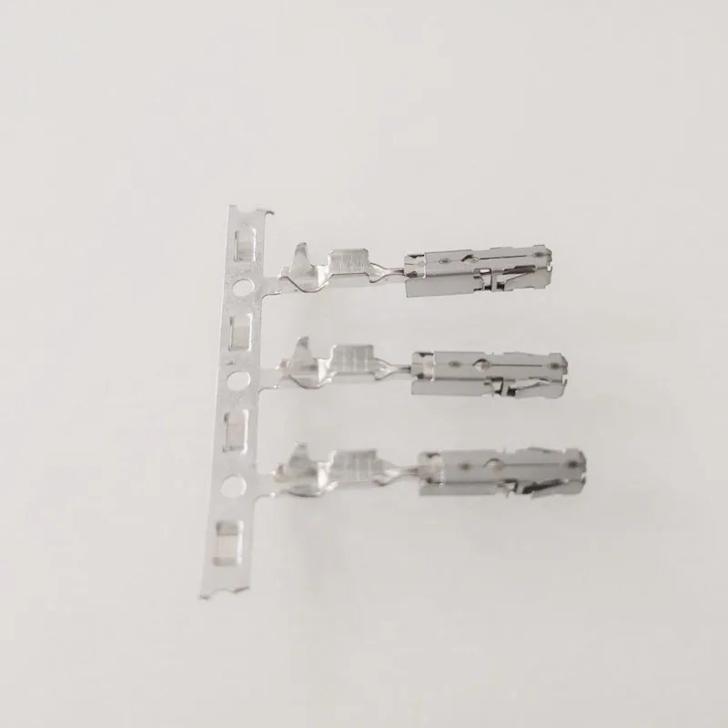 Обжимные клеммы (контакты) для ремонта провода Audi VW Skoda Seat 100 1 000 1241380 025 E 50/979