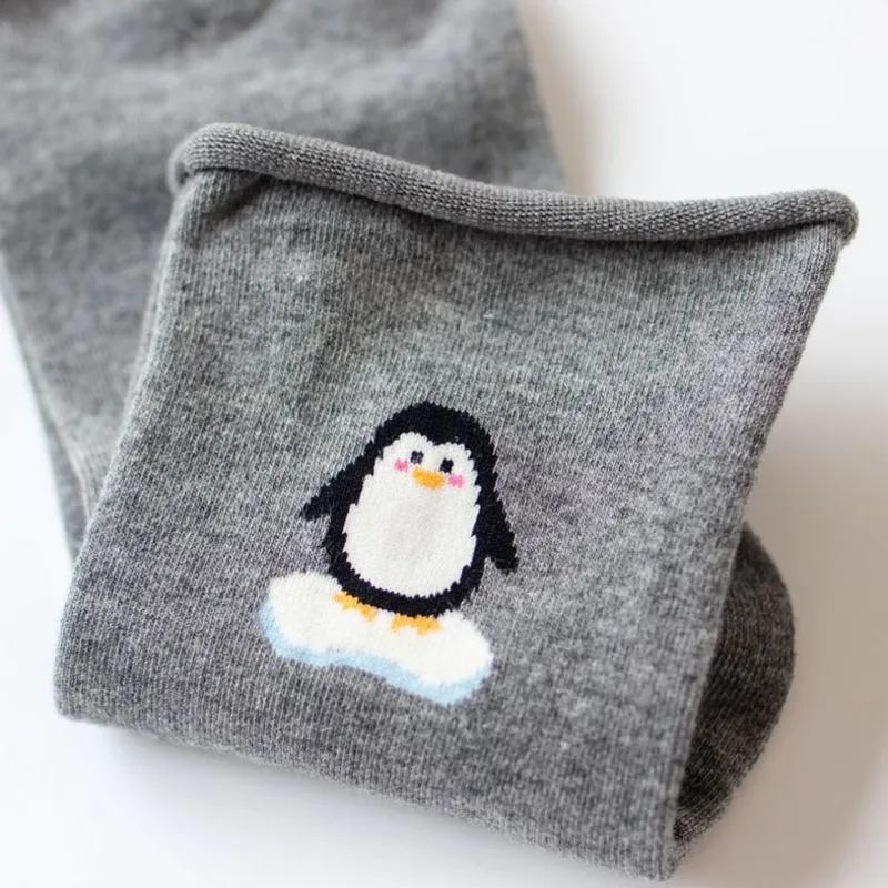 Cartoon Animals Penguin Flamingo Alpaca Giraffe Pattern Fashion Volume Edge Woman Socks Multi-Color Casual Cotton Socks Female