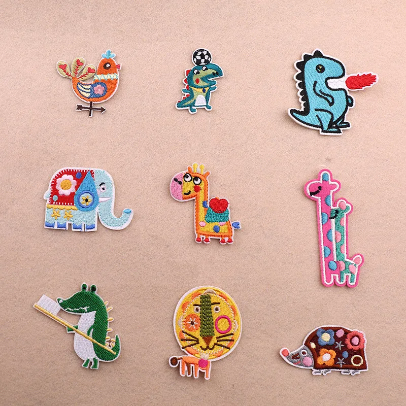 

9pcs/lot Embroidered dinosaur Giraffe Patches for boy clothes Iron On Cartoon Animals Stickers Handmade Sewing Applique