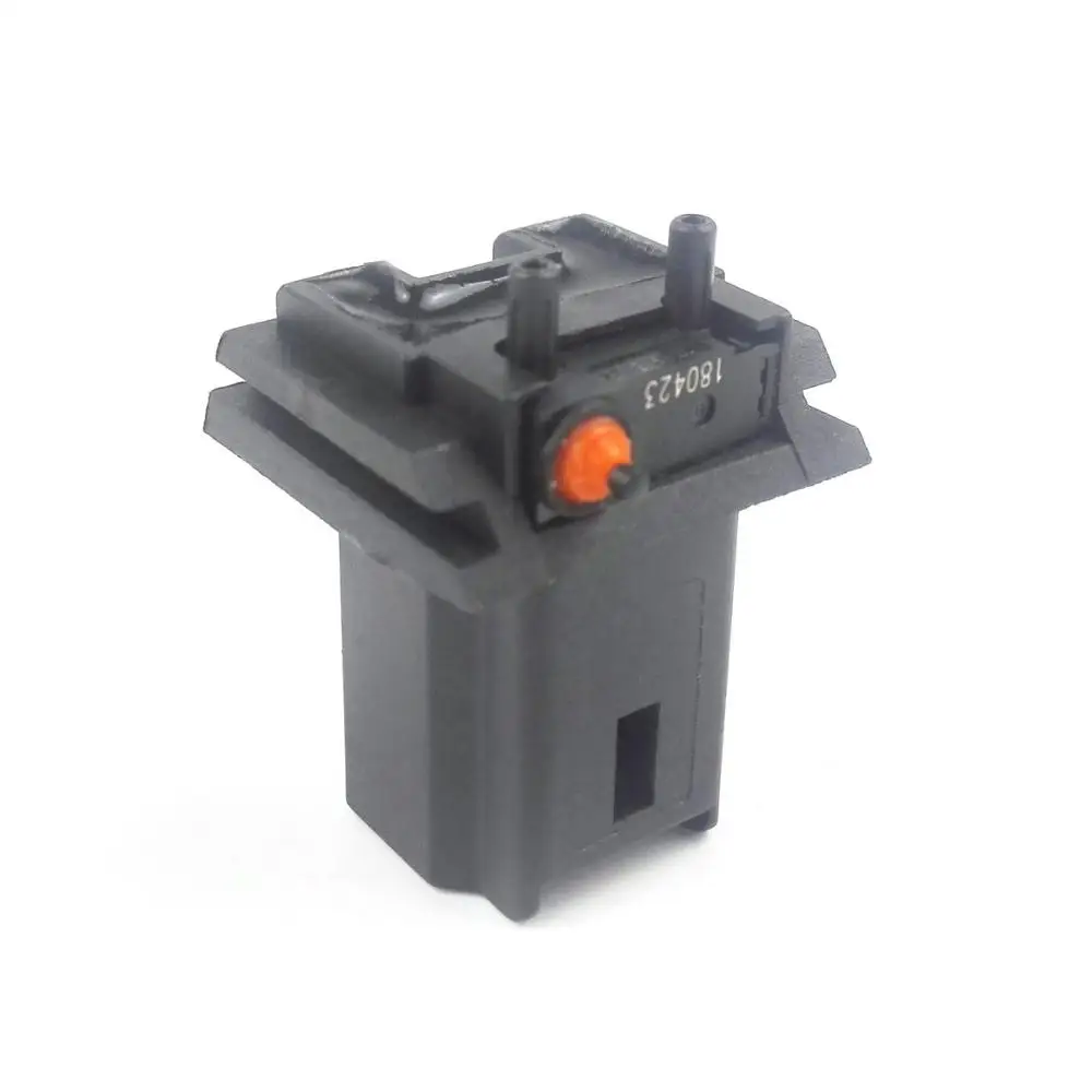 Tailgate Boot Micro Switch for Citroen C3 C4 C3 Peugeot 206 307 308 407 6554V5Car Switches