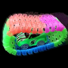 HTB1GnnLgdnJ8KJjSszdq6yxuFXaM