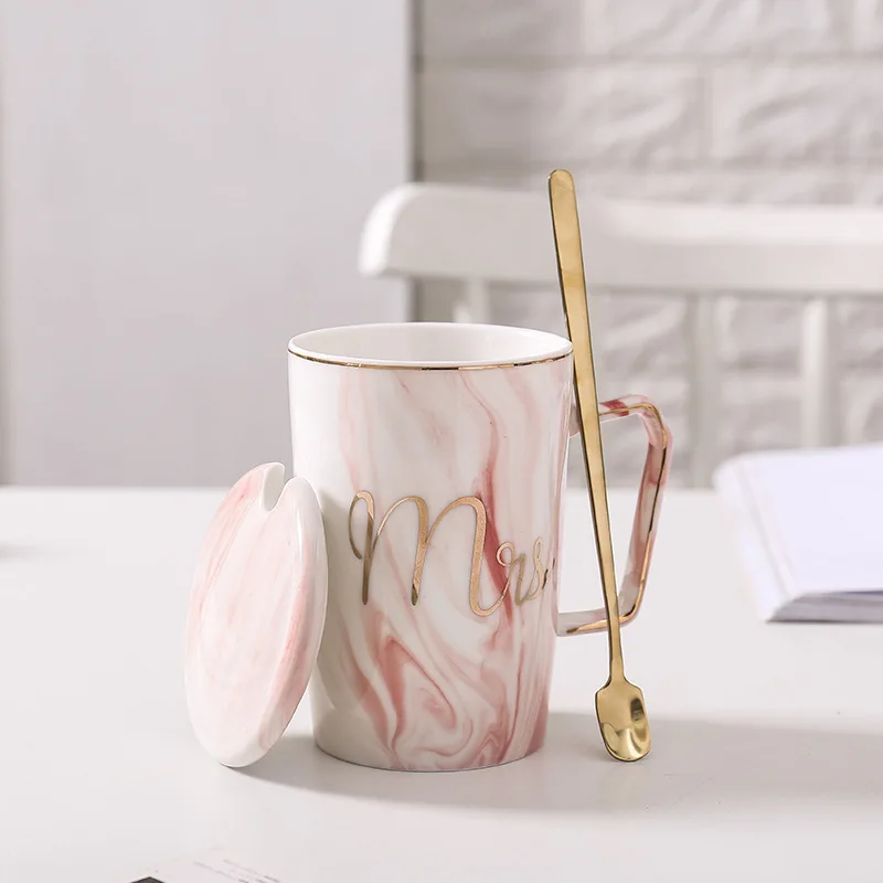 Ручная роспись Золотой Фламинго кружки с ложкой крышкой, мраморный фарфор кофейная кружка керамическая чай молоко чашка Леди Нежный человек печатных подарок - Цвет: 05