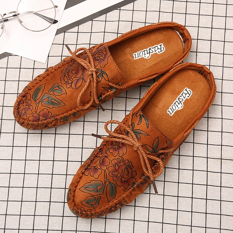 Summer Shoes Men Breathable Half Slippers Blue Red Men Walking Beach Shoes Fasihon Mens Causal Sneakers