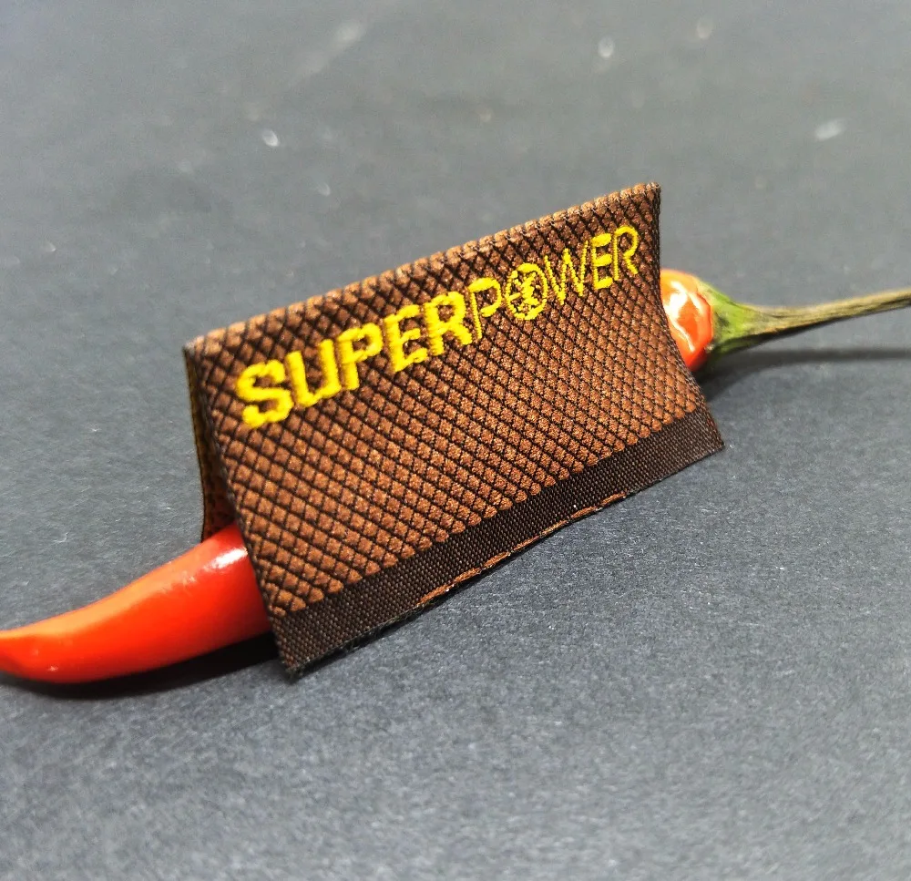 Wholesale Free shipping 1000pcs customized garment labels/woven labels