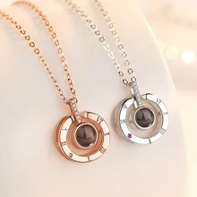 

Free Shipping HOT Rose Gold 100 Language I Love You Projection Round Pendant Necklace for Women Charm Alloy Chain Jewelry Gift