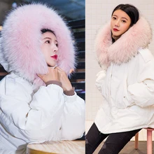 Новинка 2108, большой воротник из меха енота, с капюшоном, высокое качество, пуховик для женщин, женские короткие дизайнерские парки, белый, черный, армейский, зеленый, розовый