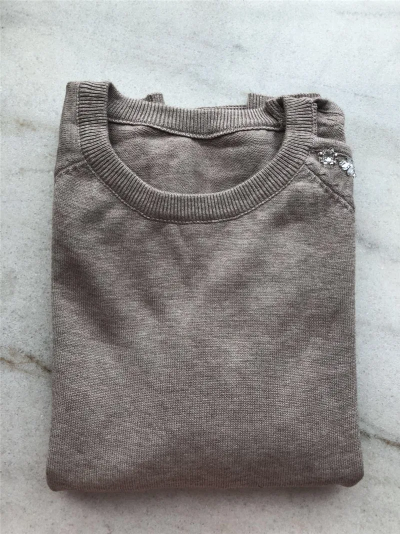 9377850921_1266139199