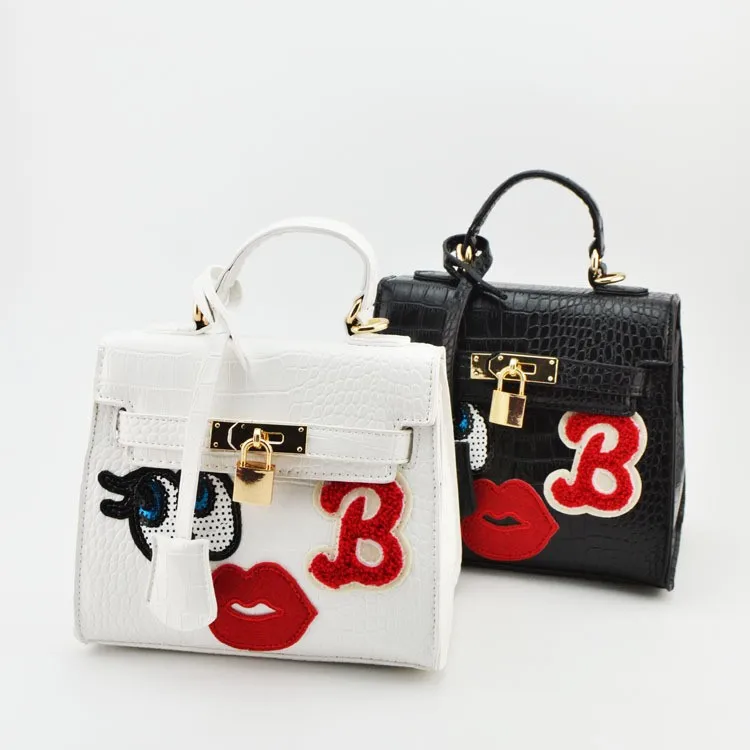 2117951474_1431176870