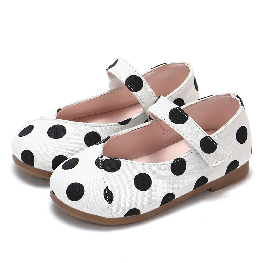 Маленькие туфли для новорожденных; обувь принцессы для маленьких девочек; детская коляска; детская обувь для начинающих ходить с мягкой подошвой; Zapatos# D - Цвет: Белый