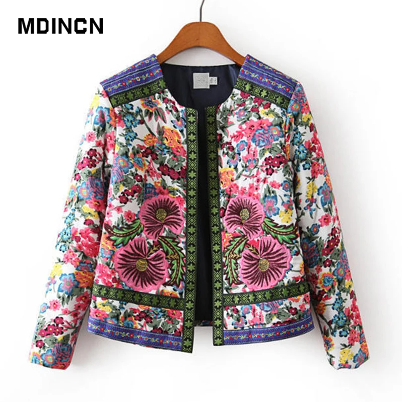 

MDINCN Fashion female jacket spring and autumn Outerwear round neck embroidery jacket Slim printed short jacket LR3
