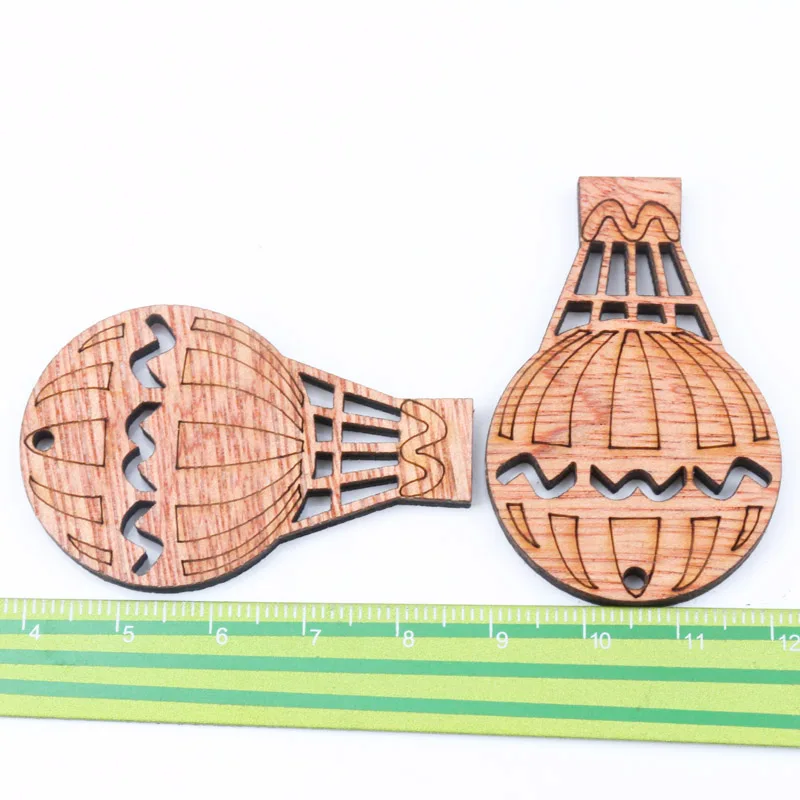 Description Picture 4 of itemWooden Cute Hot Air Balloon Pattern Art Scrapbooking Embellishments Craft Handmade Home Decoration Accessories DIY 20-35mm 20pcs