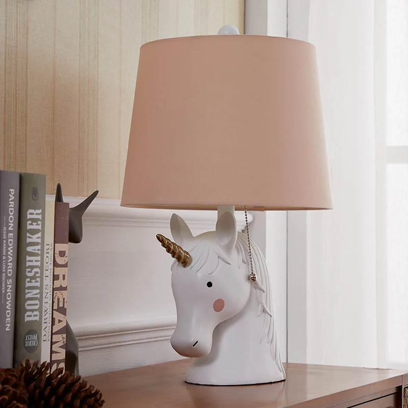

Nordic Unicorn Head Sculpture Table Lamp Creative Simple Resin Bedroom Bedside Lamps Table Living Room Home Decoration Fixtures