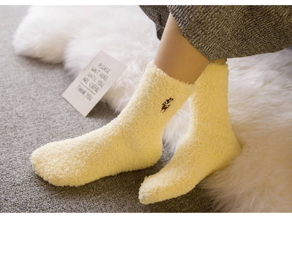 Autumn And Winter Wholesale Casual Cartoon Animal Elk Embroidery Plus Velvet Thick Coral Floor In The Tube Socks Home Ladies (9)
