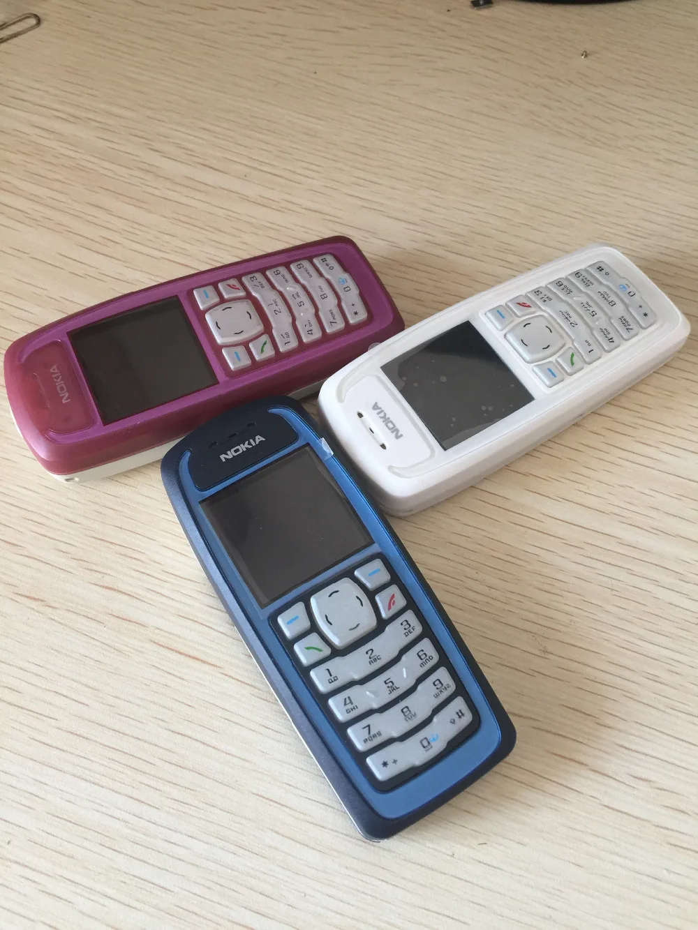 Разблокированный Nokia 3100 GSM бар 850 мАч Поддержка Русский и арабский Keybaord дешевый и старый мобильный телефон