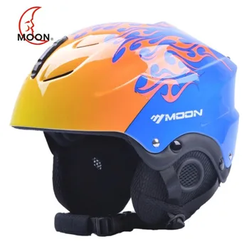 

2020 New Moon Brand Ultralight Women's Ski Helmet Men Professional Winter Snowboard Helmet Female Snow Skate Helmets