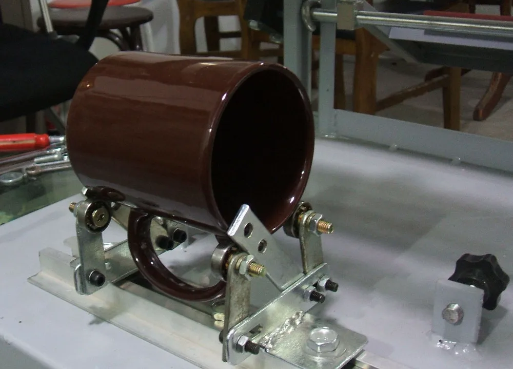 Ручная трафаретная цилиндрическая печатная машина для бутылки/поверхности чашки кривой Трафаретный Печатный пресс