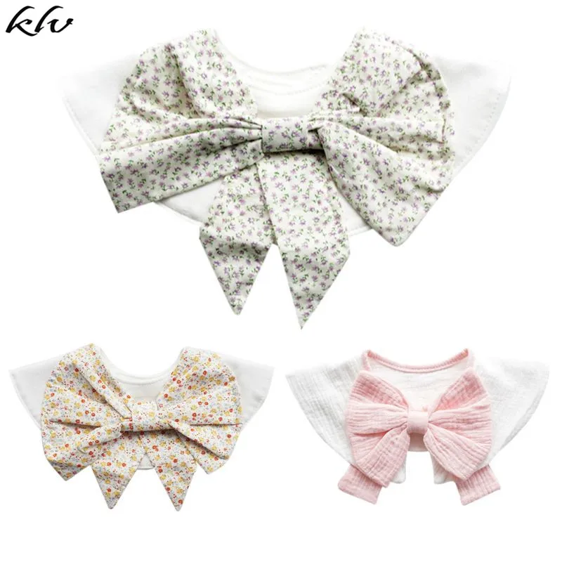 

New Cotton Baby Bibs 360 Degree Rotation Round Saliva Towel Bow Style Floral Pattern Big Flower Bib