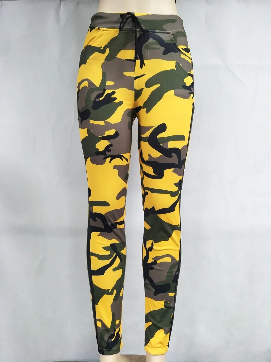 camo-trousers-women
