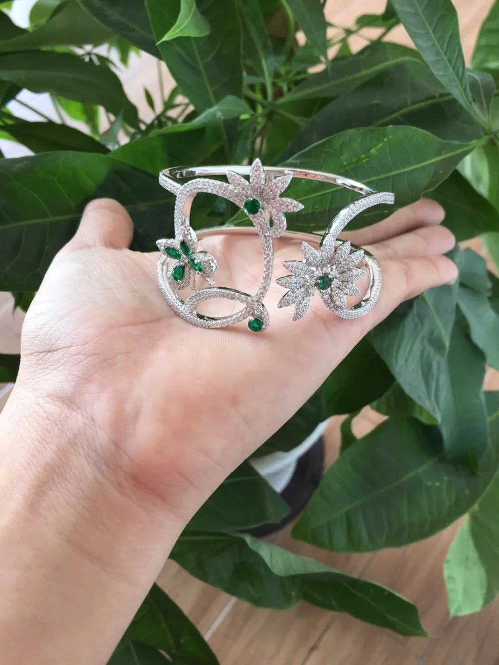 

fashion designer 925 sterling silver butterfly bracelet green stone flower bracelet monaco france brand jewelry for women bijoux