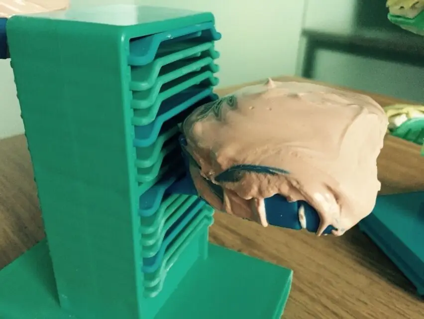 1PCS Dental Lab Impression Tray Plaster Holder Stand Newin Teeth