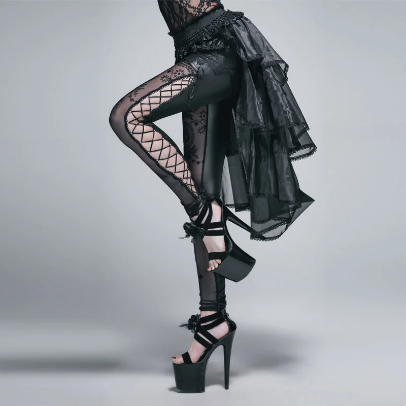 Duivel Mode Gothic Zwart Kant Garen Korte Rokken Voor Vrouwen Steampunk Sexy Mini Rok In Lente Zomer Duivel Mode Gothic Zwart Kant Garen Korte Rokken Voor Vrouwen Steampunk Sexy Mini Rok In Lente Zomer