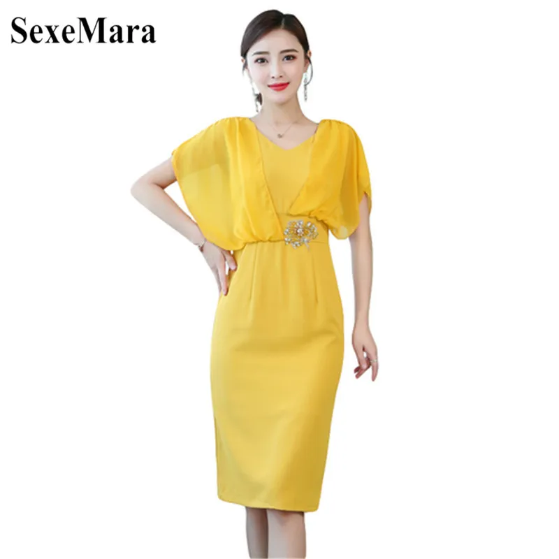 

Summer Dress 2019 Bohemia V-Neck Bat Sleeve Women's Bandages Club Costume Party Beach Dress Sexy Dress Polyester Vestido