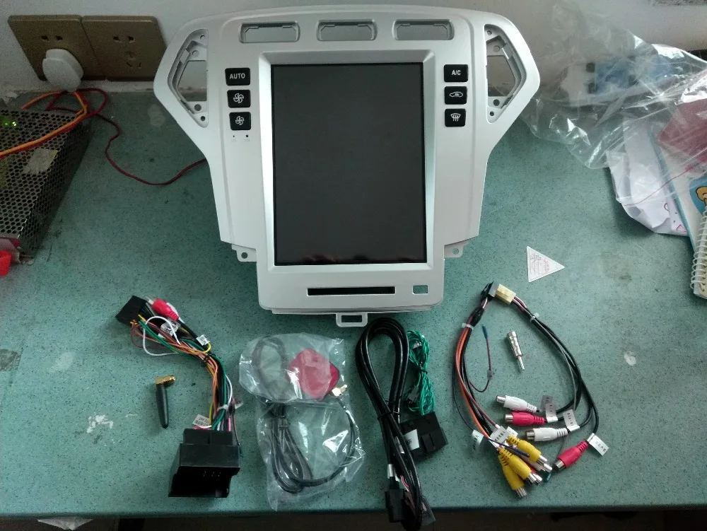 10,4 ''Tesla стиль Android 8,1 автомобильный DVD gps плеер для Ford Mondeo fusion 2007 2008 2009 2010 2011 2012 2013 PX6 CARPLAY