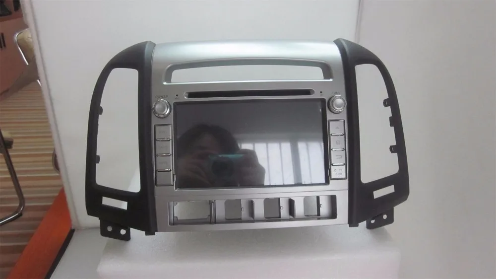 Cheap Quad core 2 din 7" Android 8.1 Car DVD Player for Hyundai Santa Fe 2006 2007-2011 With 2GB RAM GPS Radio Bluetooth WIFI 16GB ROM 3