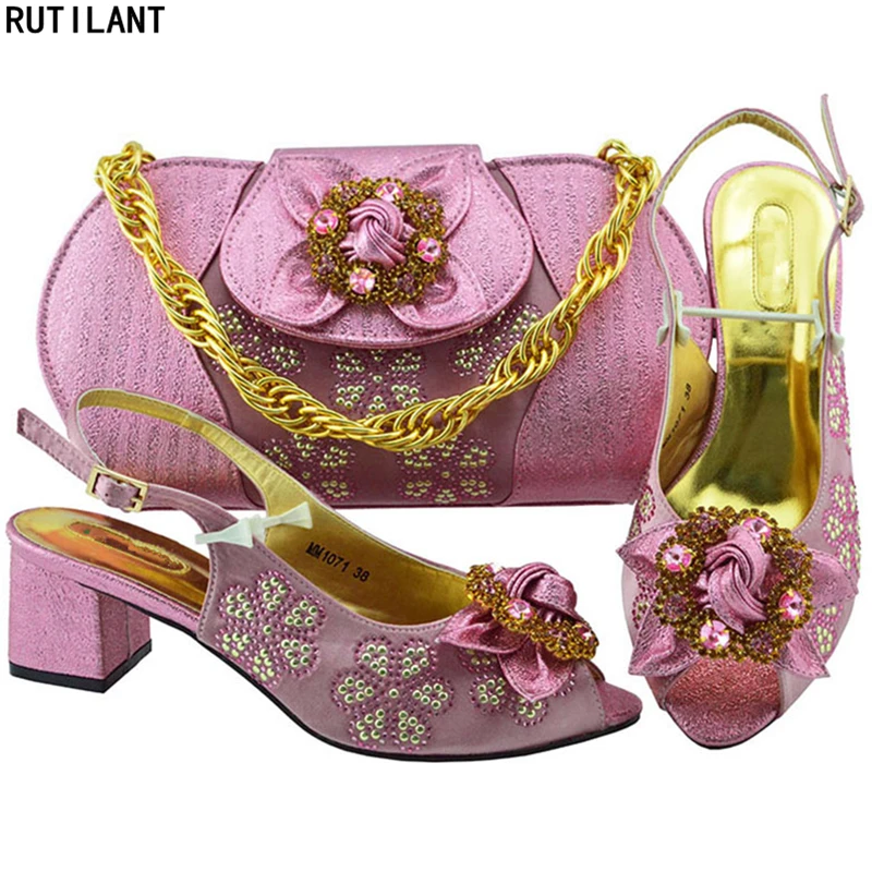 Nieuwe Mode Bijpassende Italiaanse Schoen En Tas Set Vrouwen Italiaanse Afrikaanse Party Pumps Schoenen En Tassen Hoge Kwaliteit Tas En schoenen Set Nieuwe Mode Bijpassende Italiaanse Schoen En Tas Set Vrouwen Italiaanse Afrikaanse Party Pumps Schoenen En Tassen Hoge Kwaliteit Tas En schoenen Set