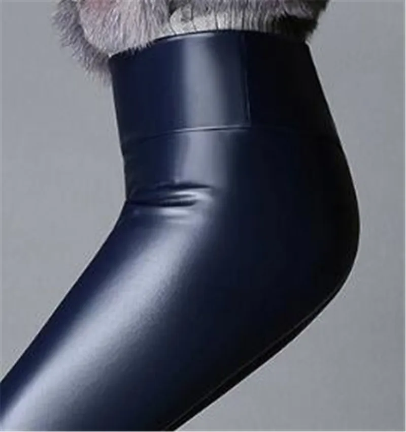 Осень Зима для женщин бренд из искусственной кожи Леггинсы для Европа, Россия обувь девочек Синий Черный Высокая талия эластичный тонкий