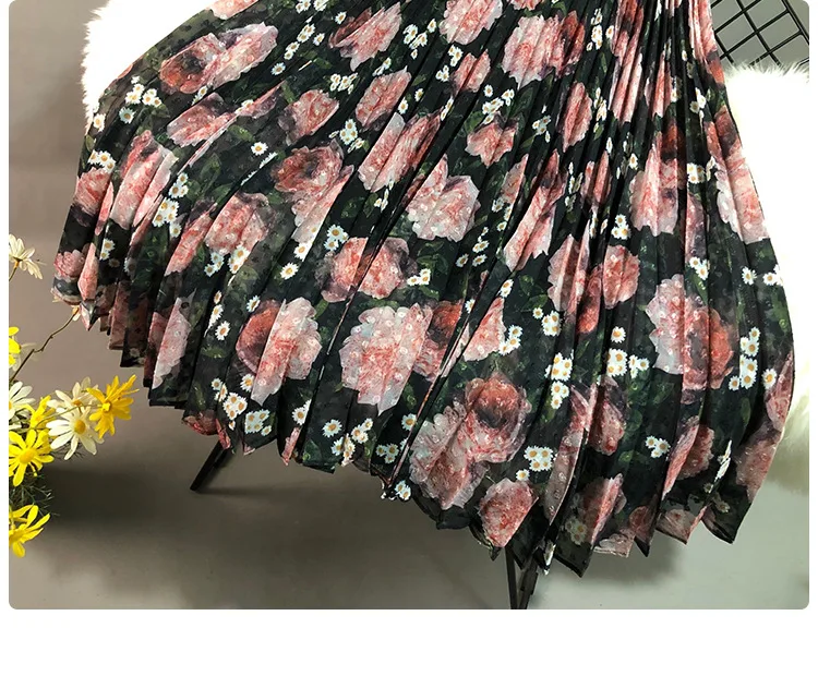 Узкая плиссированная шифоновая юбка с цветочным принтом и цветочным рисунком