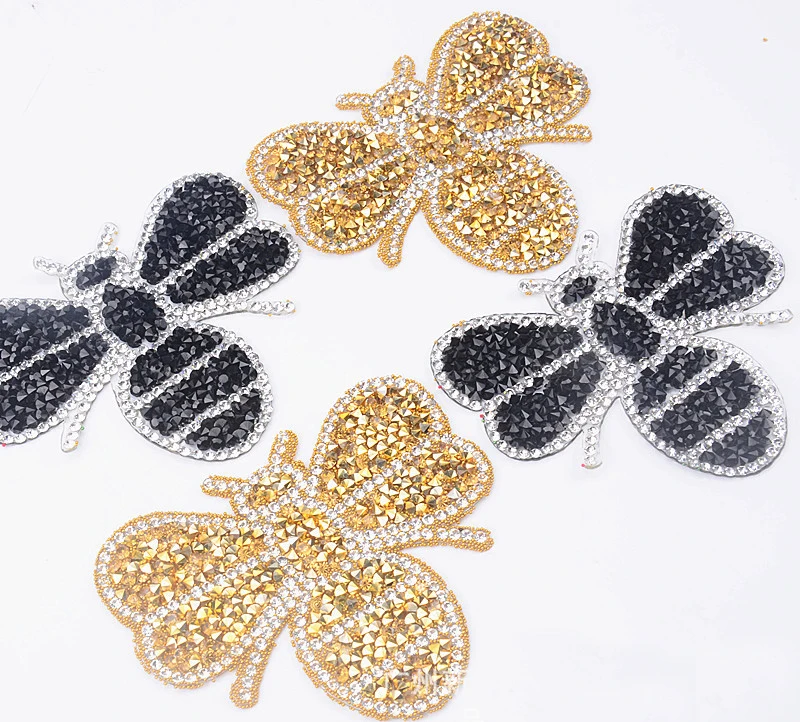 

1pcs Sparkling Rhinestone Cartoon animal BEE Pattern Clothes Patches Fashion Sequined DIY Appliques Bling Iron-on Patches