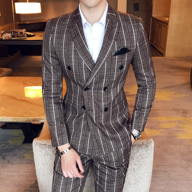 British style men's suit two-piece suit (blazer + pants) fashion vertical stripes slim double-breasted high-end men's suits 2019 British style men's suit two-piece suit (blazer + pants) fashion vertical stripes slim double-breasted high-end men's suits 2019