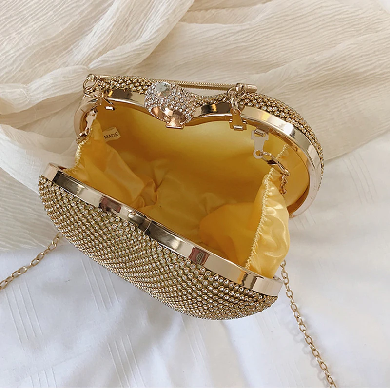 Heart Shape Women Clutch Bag Luxury Full Diamond Wedding Handbags Purse Finger Ring Day Clutches Small Handle Chain Shoulder Bag