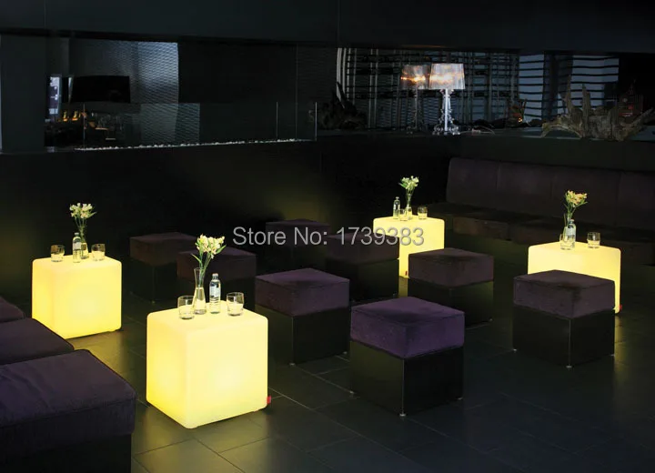 

25CM Magic Dice waterproof LED Remote controll square cube lumineux light for home/bar/cafe house/nightclub/wedding decorative