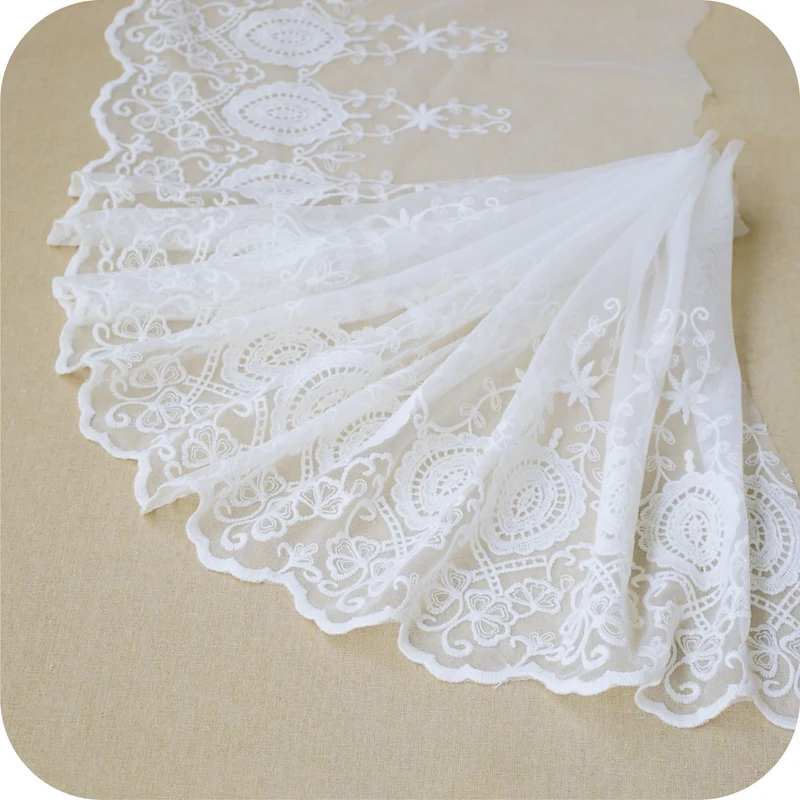 

Many choice 30cm x90cm Creamy White Net Symmetrical Positioning Embroidery Lace Fabric Fabrics of DIY webbing Cloth Materials