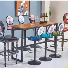 Винтаж стулья. Американские барные стулья. Применение высокой стопы для обеденного стула