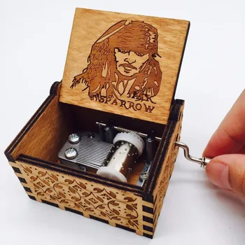 

Pirates of the Caribbean Music Box Antique Carved wooden Davy Jones caja musical captain Jack Musical boxes Dropshipping