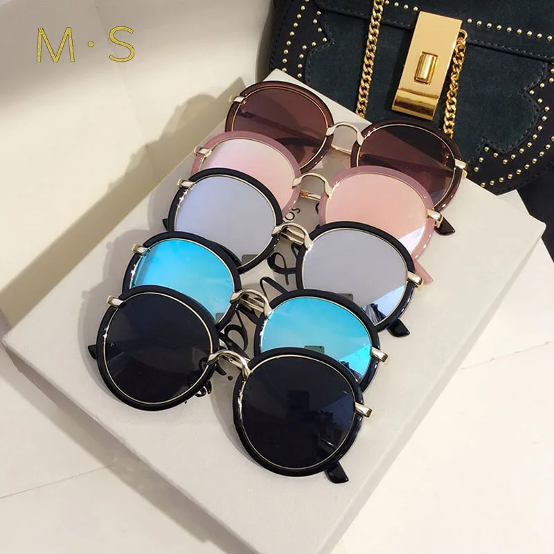 

2018 New Women Luxury Decoration Classic Eyewear Female Sunglasses Original Brand Designer Sunglasses Sun Glasses Fashion UV400