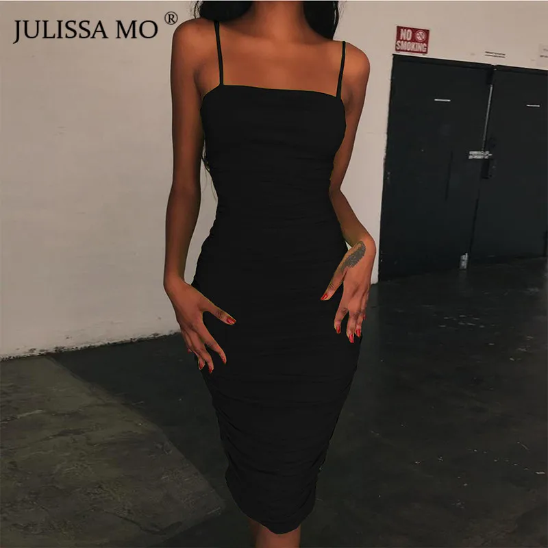 Женское облегающее платье JULISSA MO черное с драпировкой на бретельках открытой