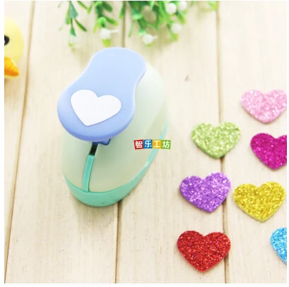 

free shipping 2-2.5CM Heart shape EVA foam punch paper punch for greeting card handmade ,Scrapbook Handmade puncher