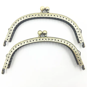 

1Pc 12.5CM Bronze Tone Metal Pruse Frame DIY Handle Double Ball Arch Flower Pattern Delicate Kiss Clasp Luggage&Bag Accessories