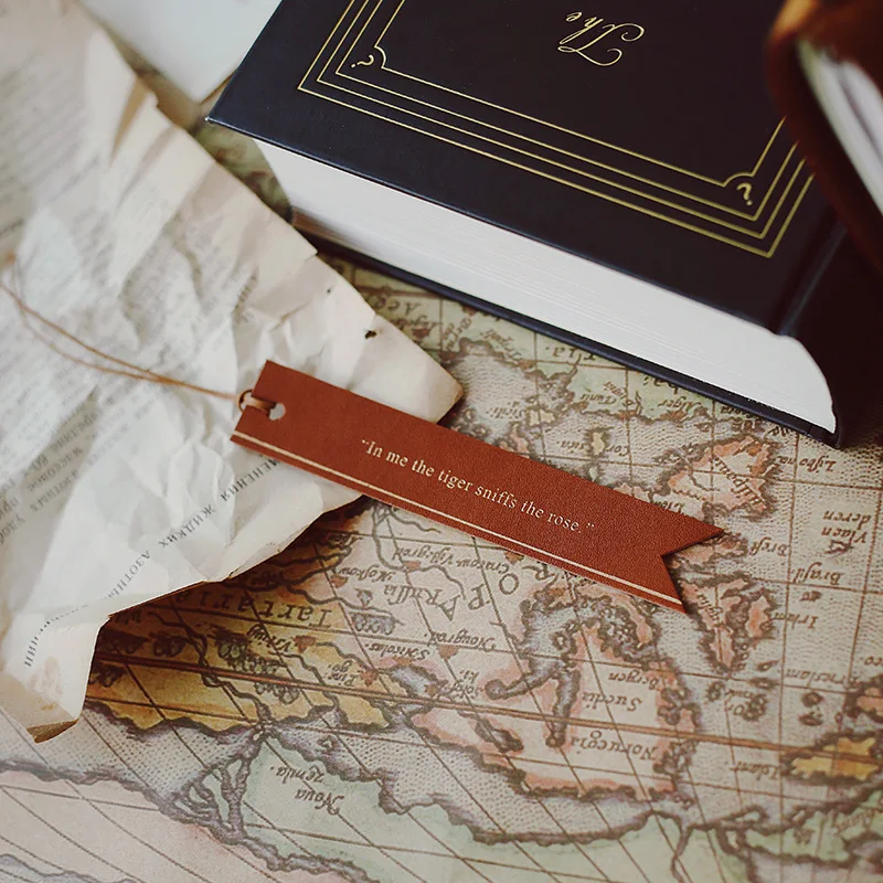 Vintage Leather Design Bookmark 20*11cm PU Book Markers 1 Piece 2018