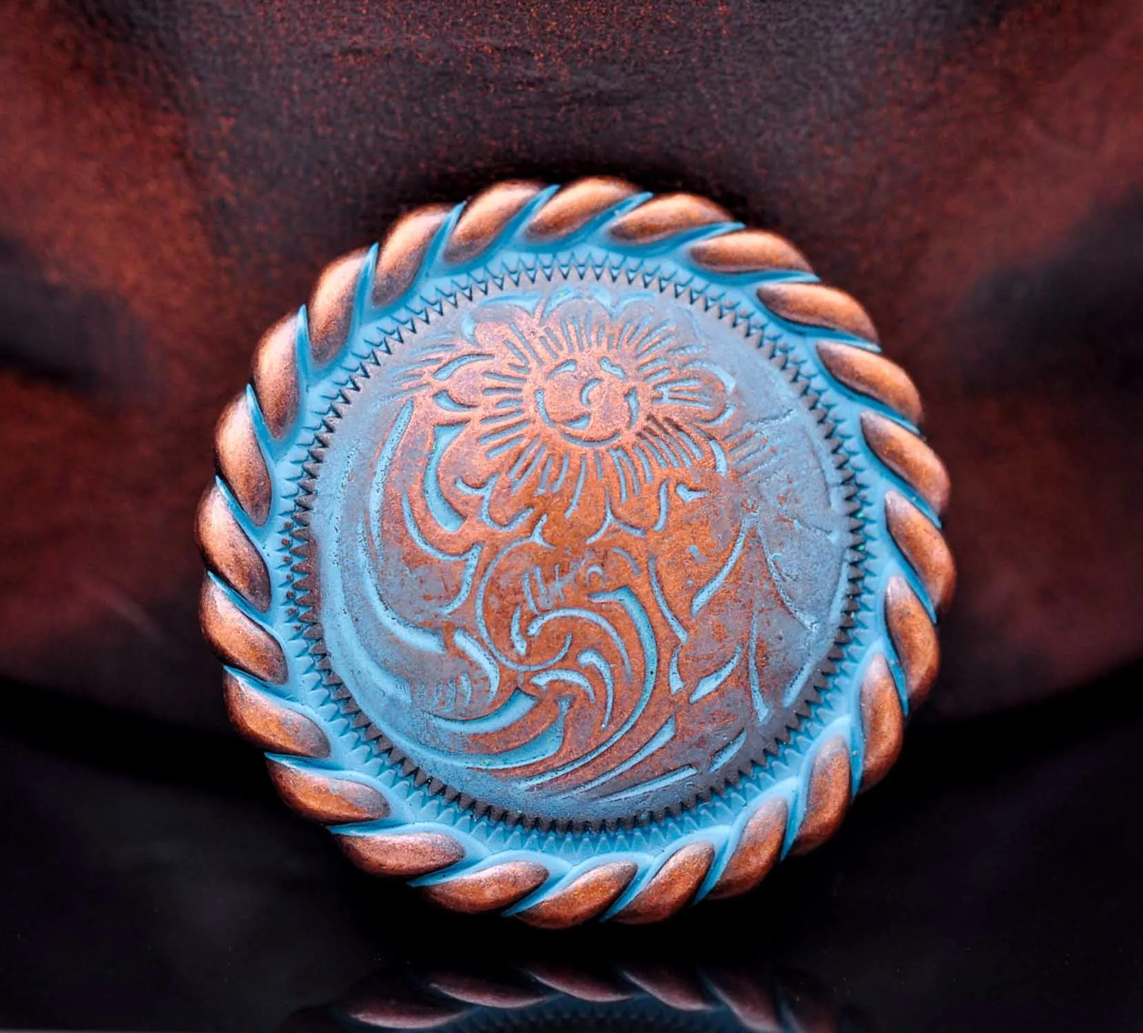 

10X 1-1/4" COPPER BLUE TOW-TONE COOL FLOWER ENGRAVED ROPE SIDE LEATHERCRAFT BELT SADDLE CONCHO DECOR SCREW BACK