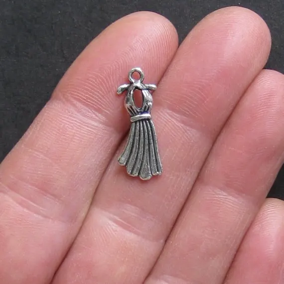 

10pcs/lot 22mm x 9mm Long Dress Charms Antique Silver Tone for diy jewelry accessories bracelet bangle findings making